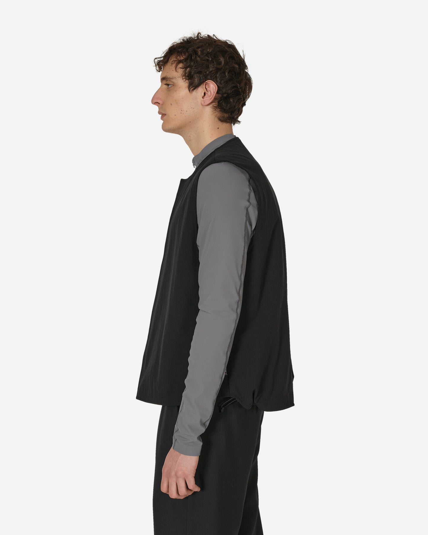 GR10K Ibq Thin Padded Vest Black Coats and Jackets Vests SS24GR3B1SC BL 