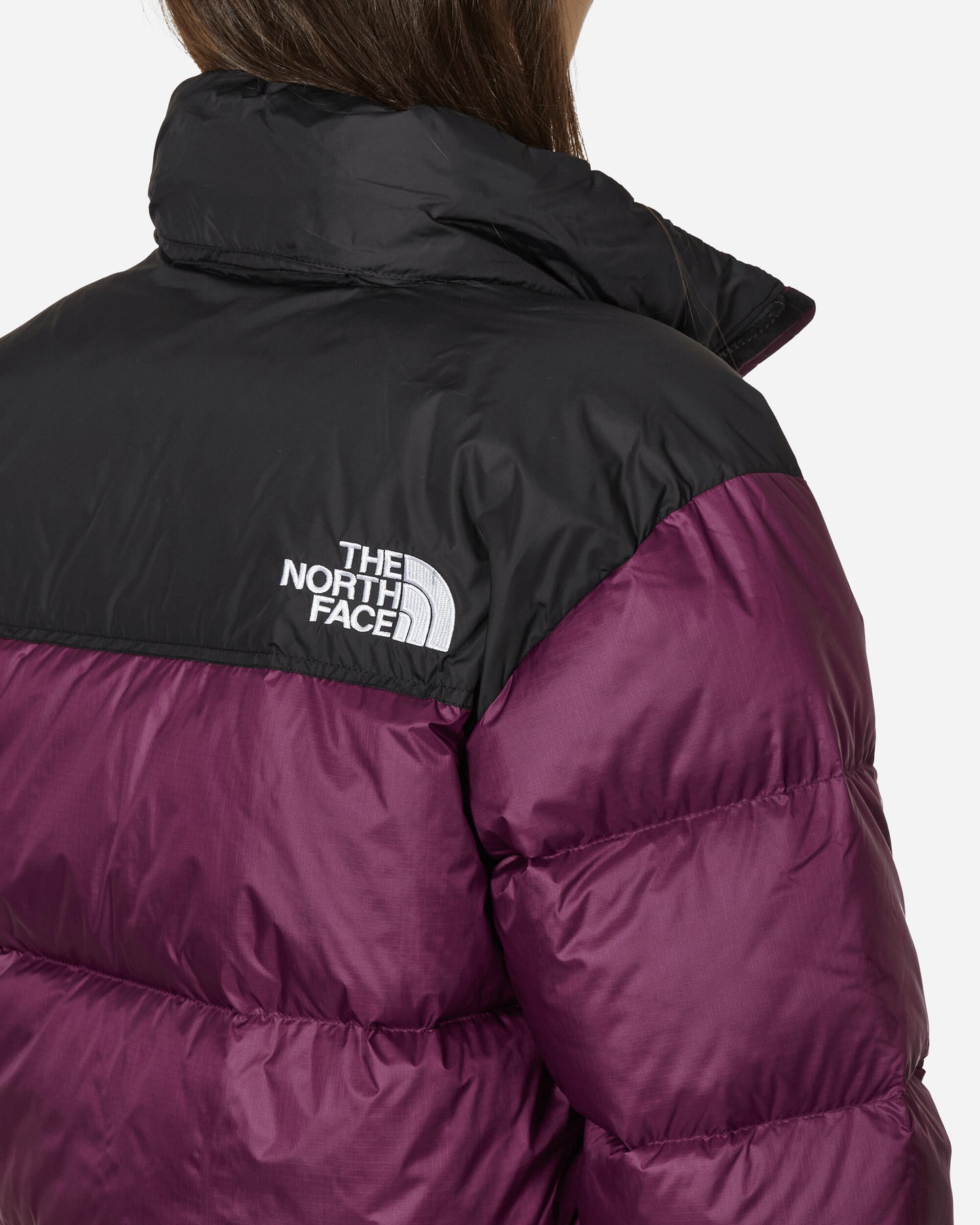 The North Face Wmns W 1996 Retro Nuptse Jacket Black/Currant Purple Coats and Jackets Down Jackets NF0A3XEO V6V1